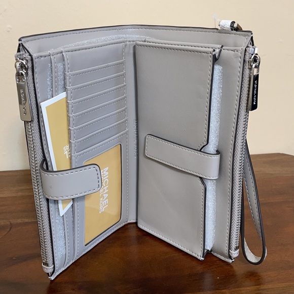 Michael Kors Jet Set double zip wristlet wallet - Picture 3 of 7